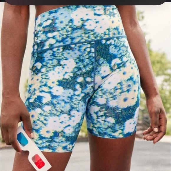 aerie Pants - Offline By Aerie Goals 3D 7” Inseam Biker Shorts